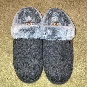 Bobs from Skechers memory foam clog slippers size 9